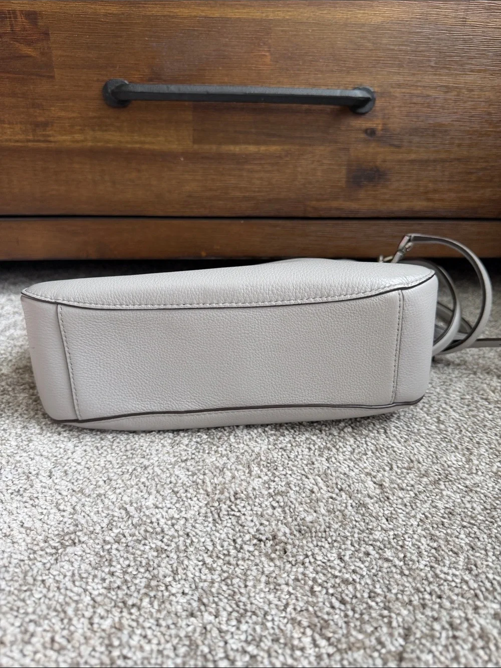 kate spade compact pebbled